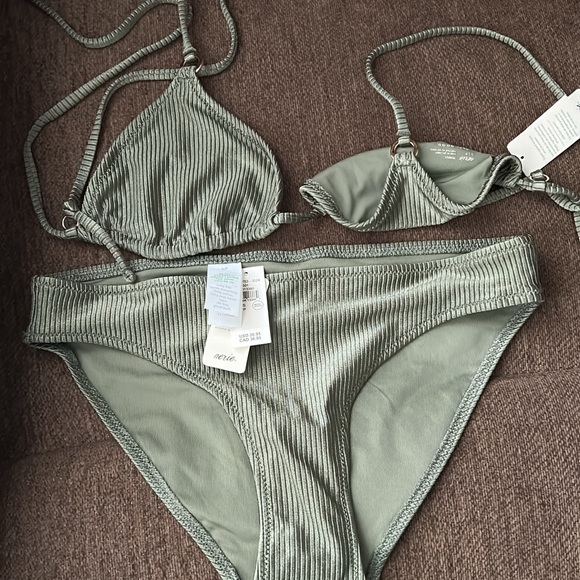 Green Ribbed Bikini Set - Picture 1 of 1
